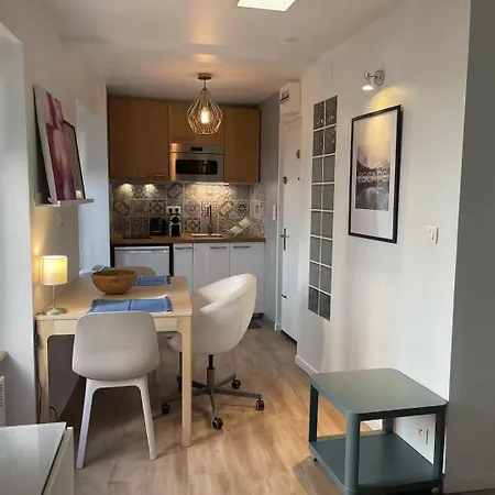 Nuit - By Prim0 C0nciergerie *