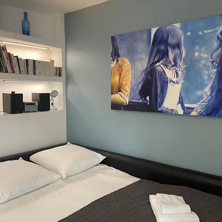 Nuit - By Prim0 C0nciergerie