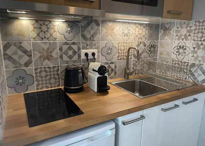 Nuit - By Prim0 C0nciergerie