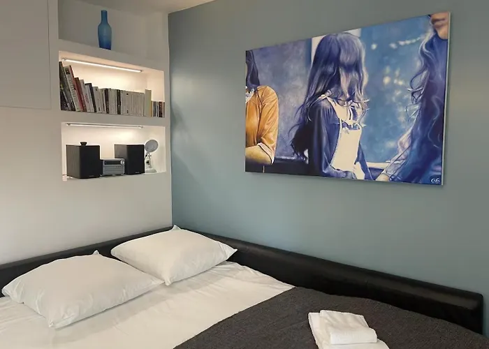 Nuit - By Prim0 C0nciergerie