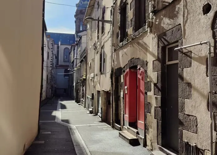 Nuit - By Prim0 C0nciergerie كليرمونت-فيراند